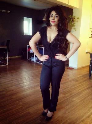 Farrah Kader Hot_11.jpg Farrah Kader Hot & Topless